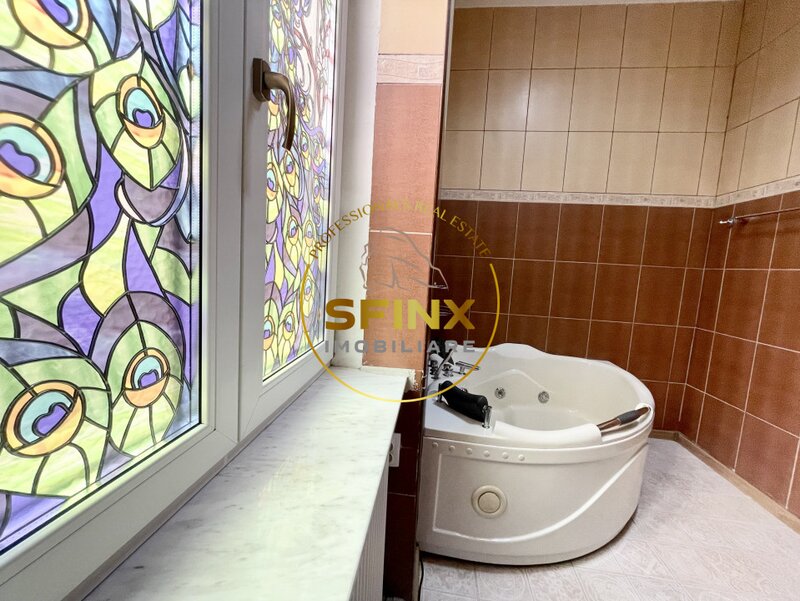 Armeneasca, apartament in vila, 77 mp utili.