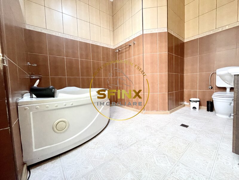 Armeneasca, apartament in vila, 77 mp utili.